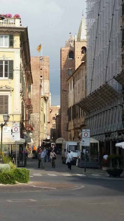 In Vacanza Da Marinella Albenga Luaran gambar