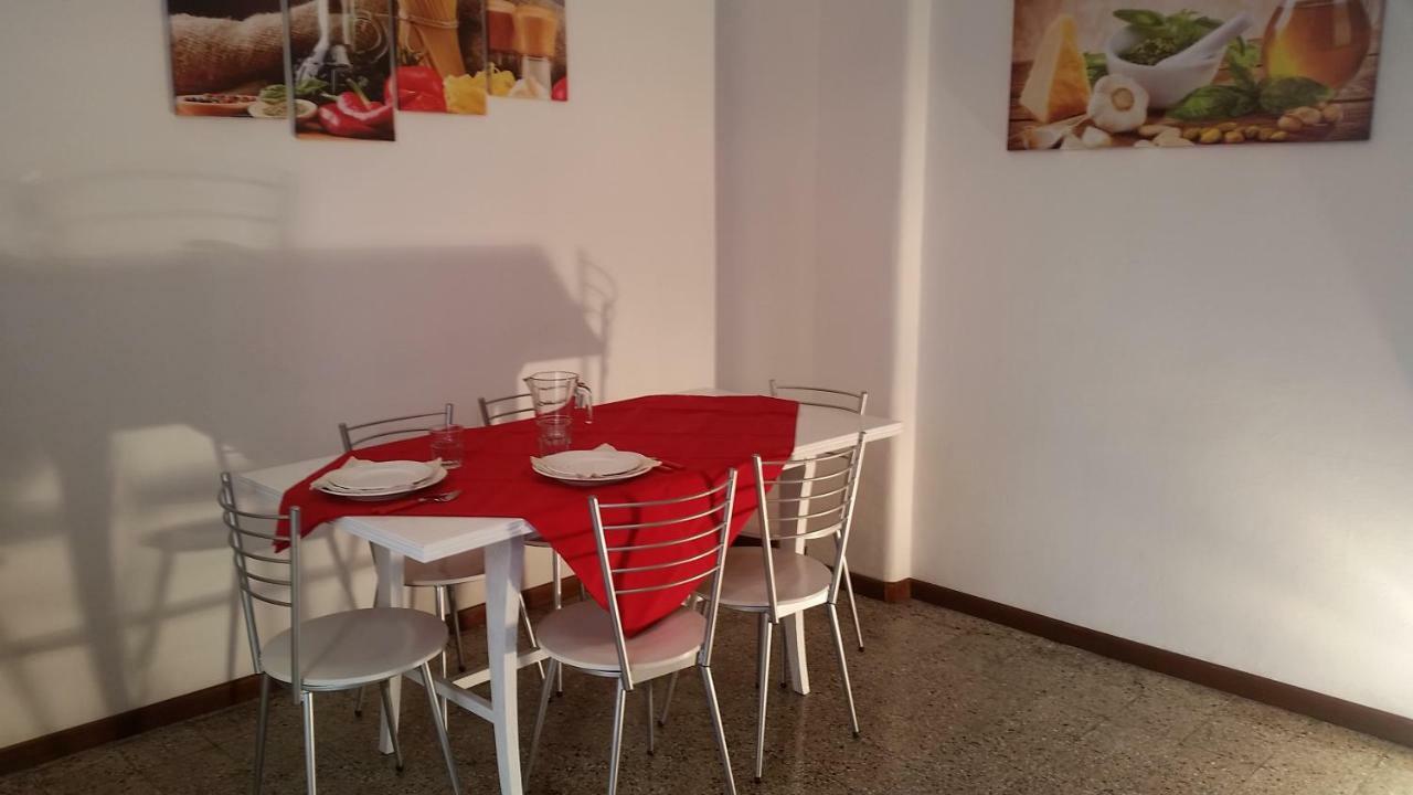 In Vacanza Da Marinella Albenga Luaran gambar